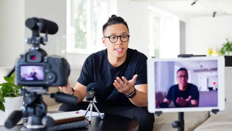 tự tin trước camera